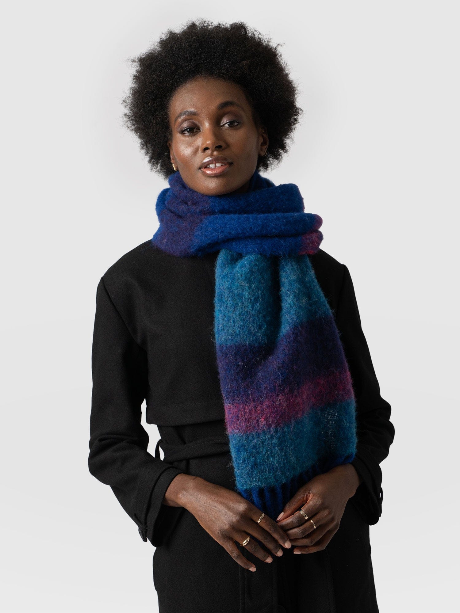 Gwen Stripe Scarf Blue - Women's Scarves | Saint + Sofia® EU